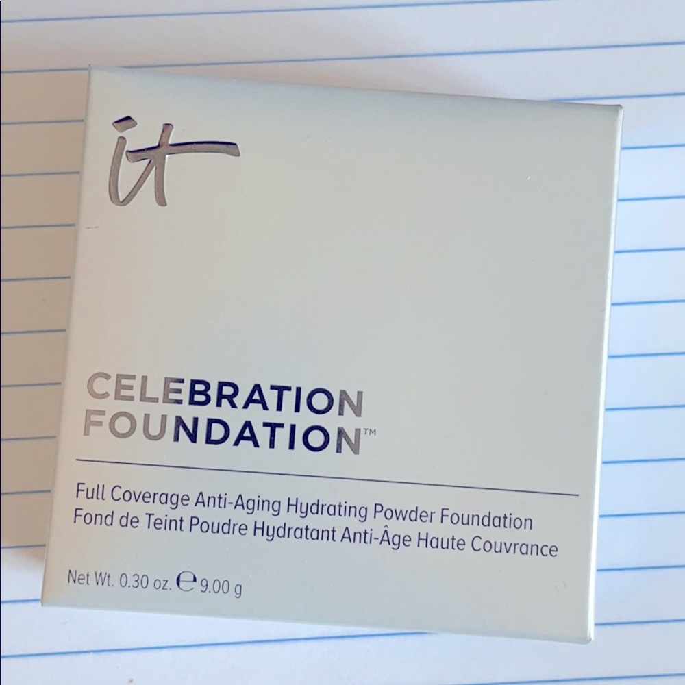 IT Cosmetics Foundation- unopened